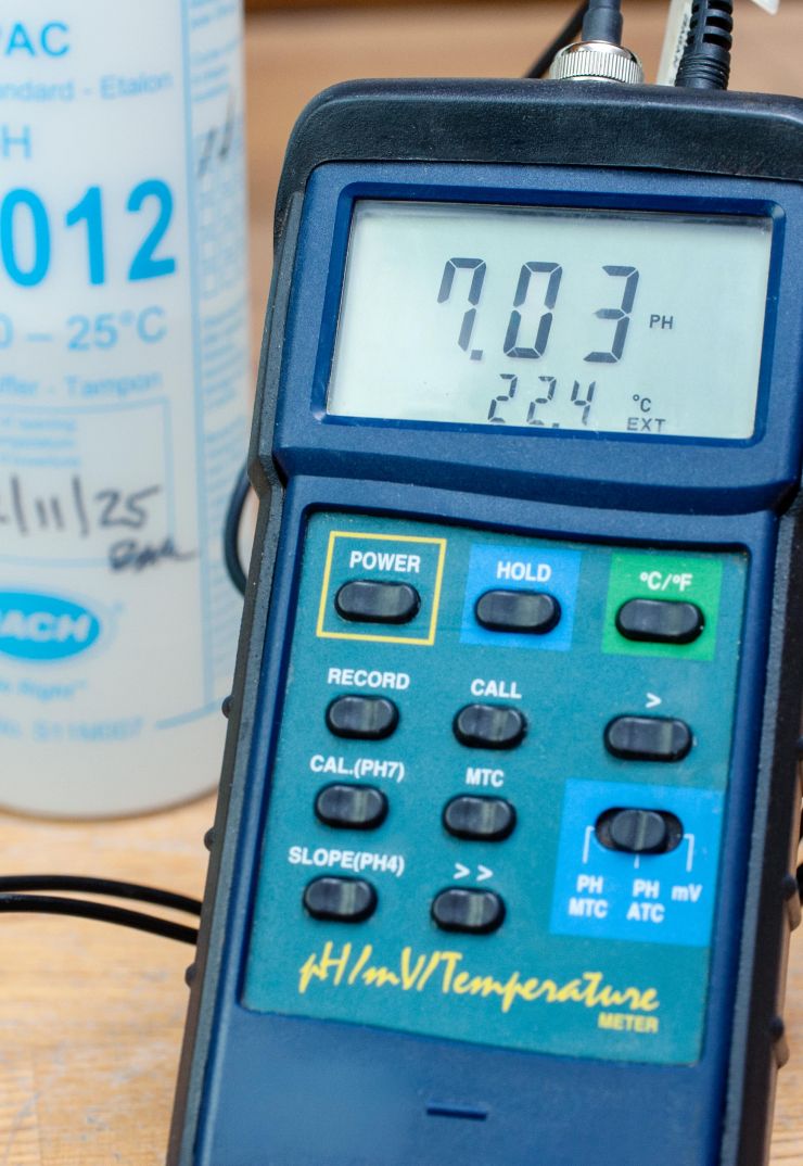 pH Meter